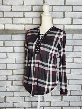 • Paper + Tee Women’s Long Roll Tab Sleeve Plaid Top Shirt Size Small Multicolor
